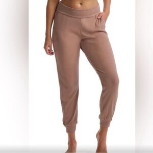 Women's COMMANDO ribbed lounge jogger pants-beige-size Large